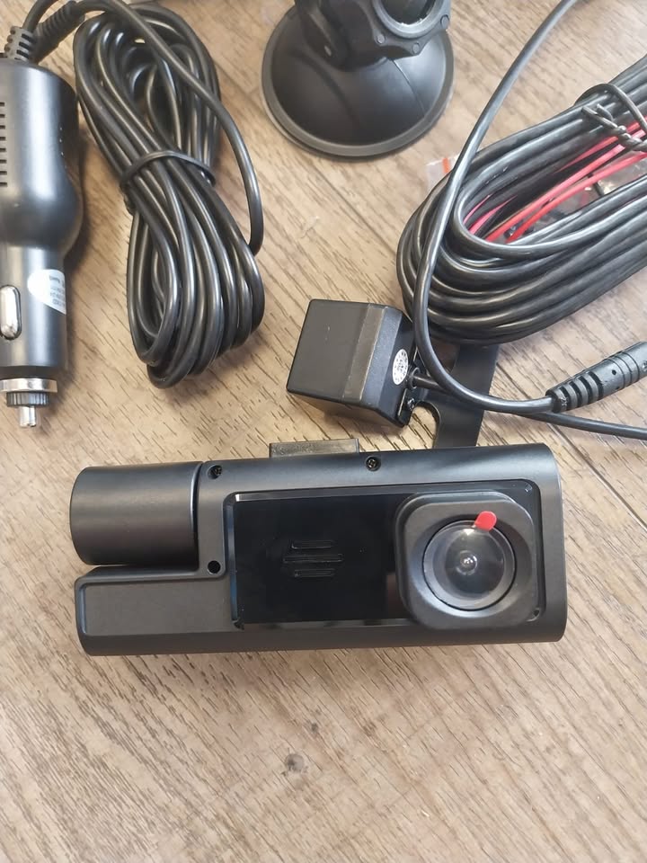 Cámara de tablero grabadora de tráfico de caja negra para vehículo: Super HD 1080P 3 cámaras