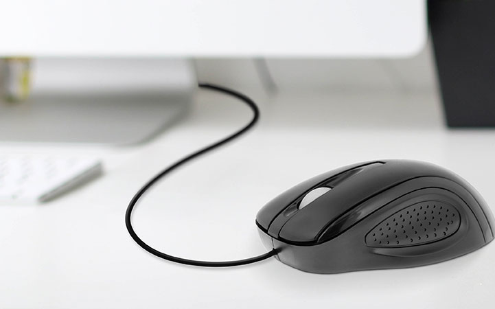 Mouse Alámbrico XTech XTM-175 Óptico 1000DPI USB 3 Botones Color negro
